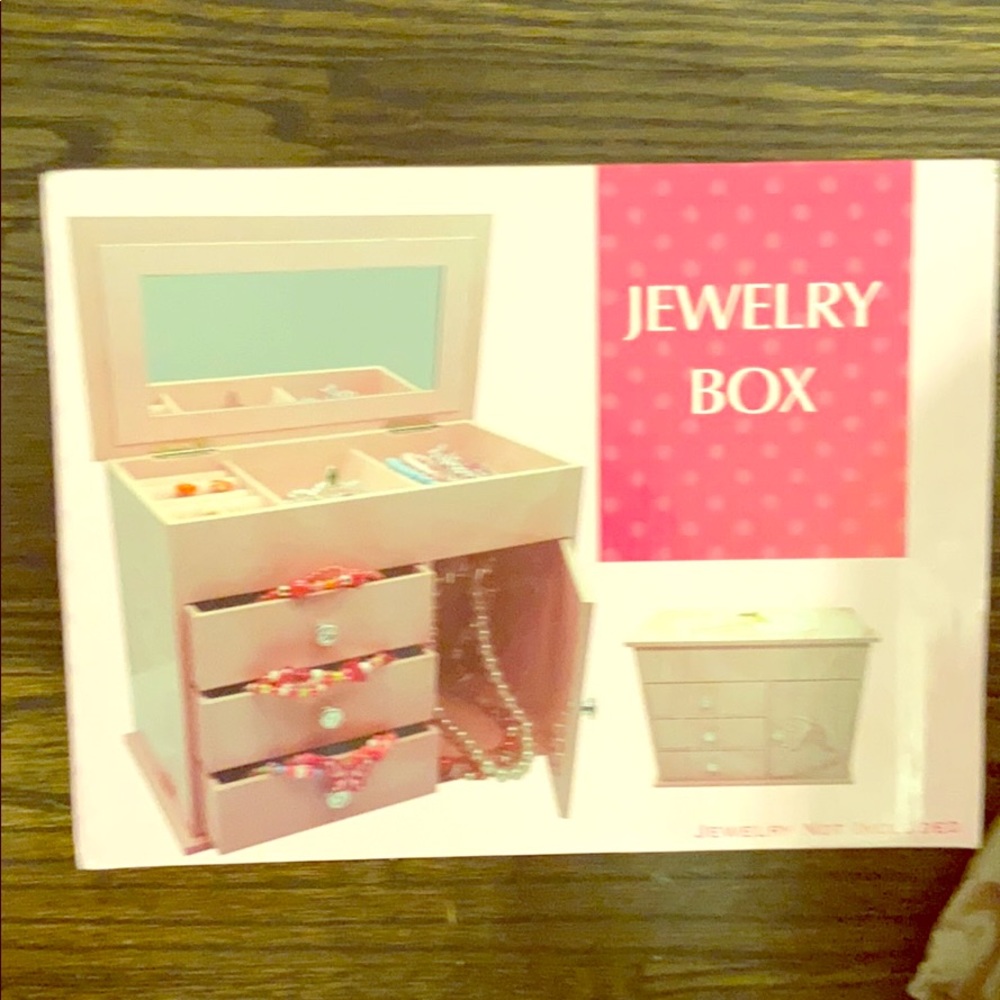Girls jewelry box